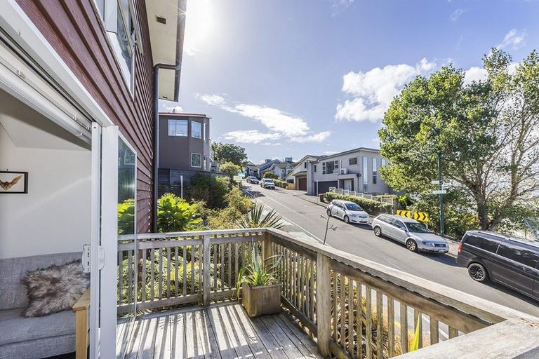Photo of property in 3 Fore Street, Kaiwharawhara, Wellington, 6035