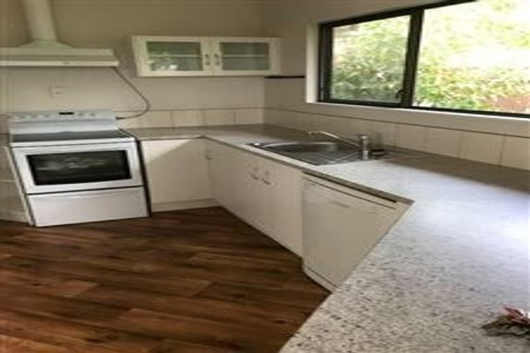 Photo of property in 1/279 Hobsonville Road, Hobsonville, Auckland, 0618