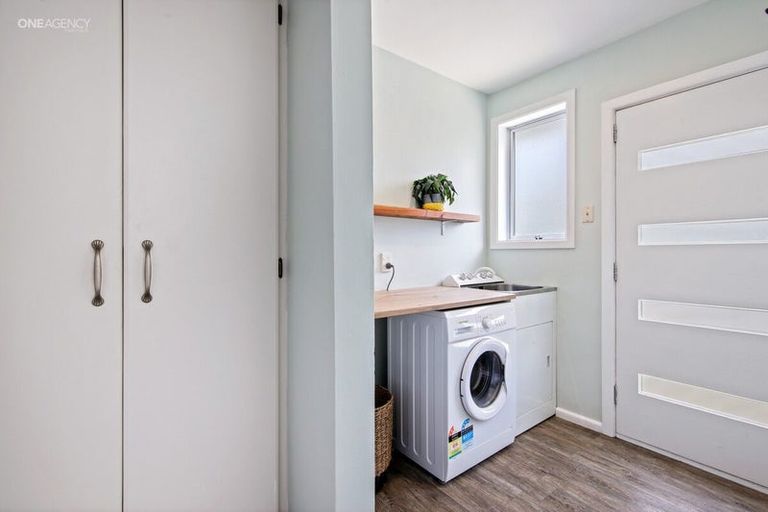 Photo of property in 121a Opawa Road, Opawa, Christchurch, 8023