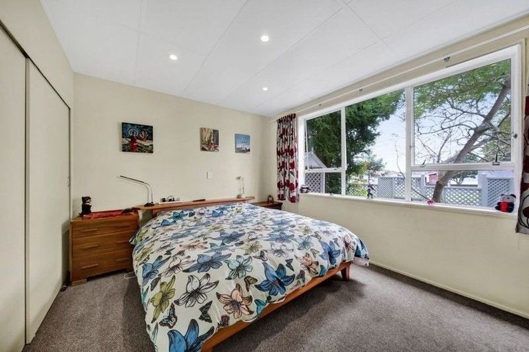 Photo of property in 67 Broadway, Waitara, 4320