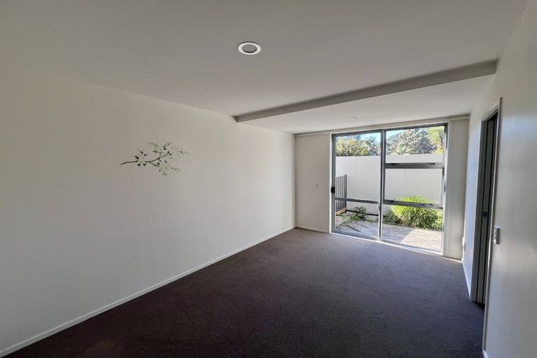 Photo of property in 5/3 Riverside Road, Orewa, 0931