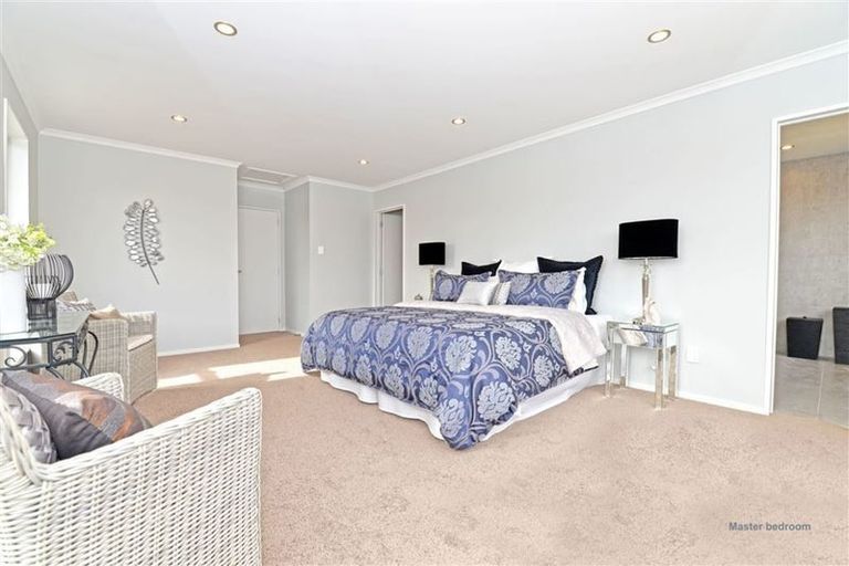 Photo of property in 21 Remana Crescent, Huapai, Kumeu, 0810