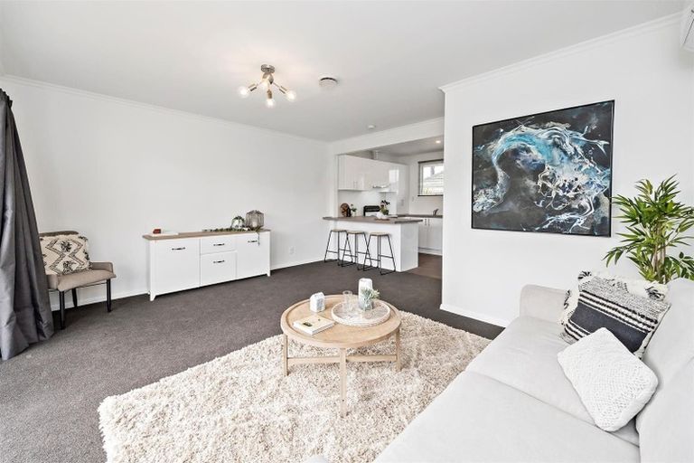Photo of property in 132b Shortland Street, Aranui, Christchurch, 8061