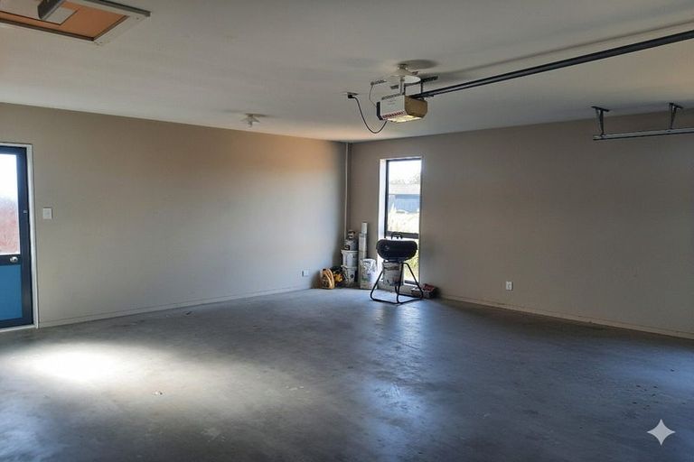 Photo of property in 188 Rolleston Drive, Rolleston, 7614