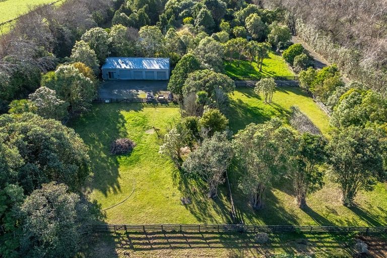 Photo of property in 150 Rangiuru Road, Otaki, 5512