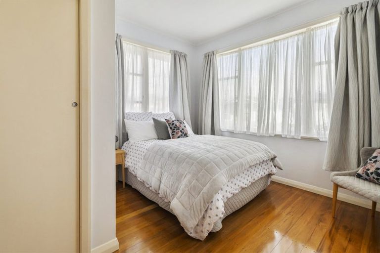 Photo of property in 33 Devonshire Road, Miramar, Wellington, 6022