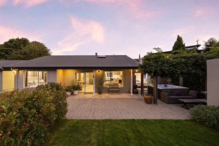 Photo of property in 40 Bedford Street, Arrowtown, 9302