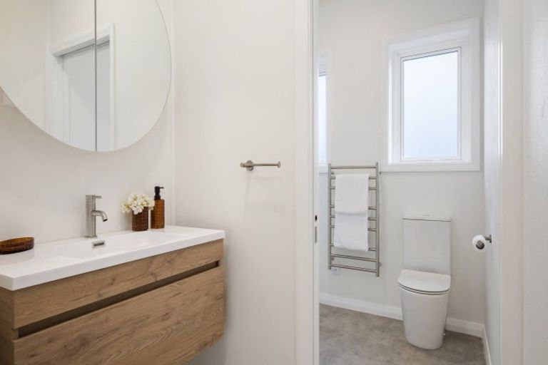 Photo of property in 19 Dublin Street, Pukekohe, 2120