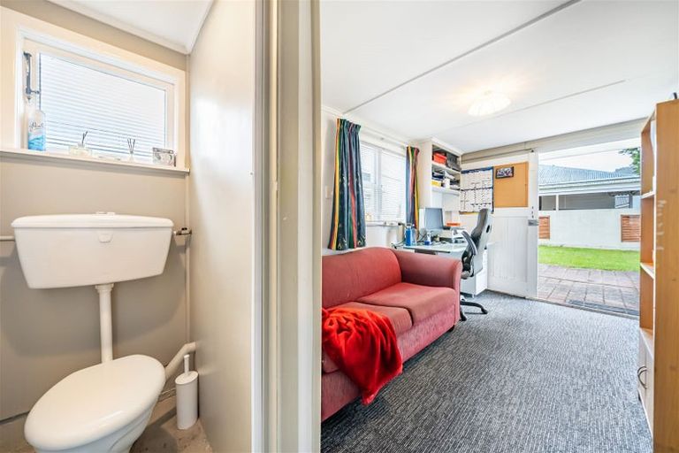 Photo of property in 53 Kashmir Avenue, Clouston Park, Upper Hutt, 5018