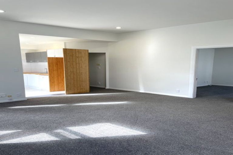Photo of property in 3 Staunton Avenue, Mount Cook, Wellington, 6011