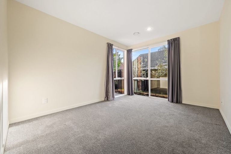 Photo of property in 2 Sioux Avenue, Wigram, Christchurch, 8042