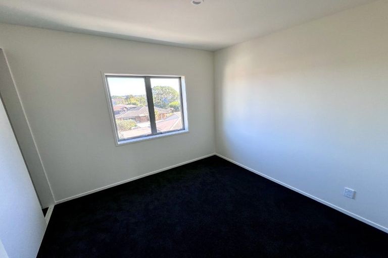 Photo of property in 5/3 Riverside Road, Orewa, 0931