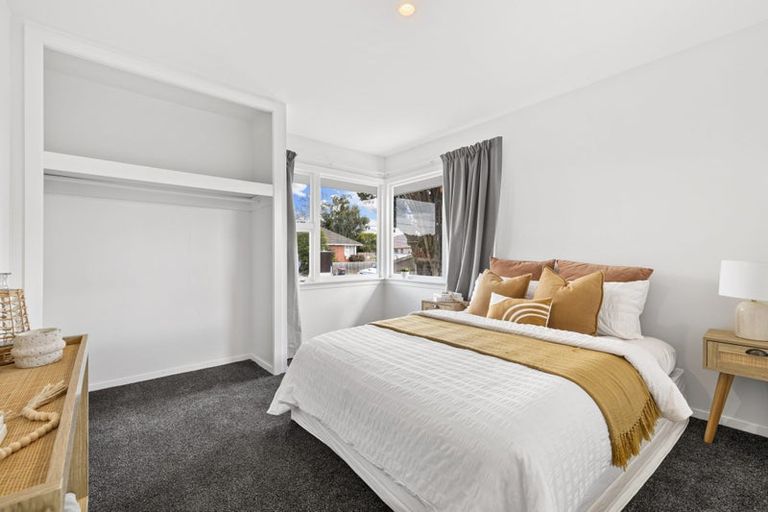 Photo of property in 15 Vancouver Crescent, Wainoni, Christchurch, 8061