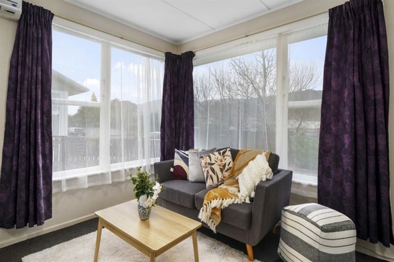 Photo of property in 10b Bull Avenue, Wainuiomata, Lower Hutt, 5014