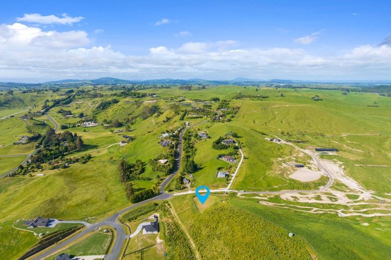 Photo of property in 44 King Road, Kinloch, Taupo, 3385