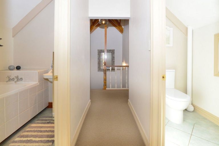 Photo of property in 64 Puhoi Road, Puhoi, Warkworth, 0994