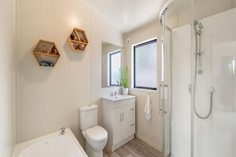 Photo of property in 33a Ruahine Street, Trentham, Upper Hutt, 5018