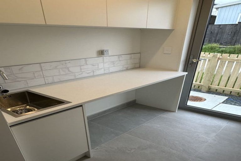 Photo of property in 3 Mata Road, Massey, Auckland, 0614