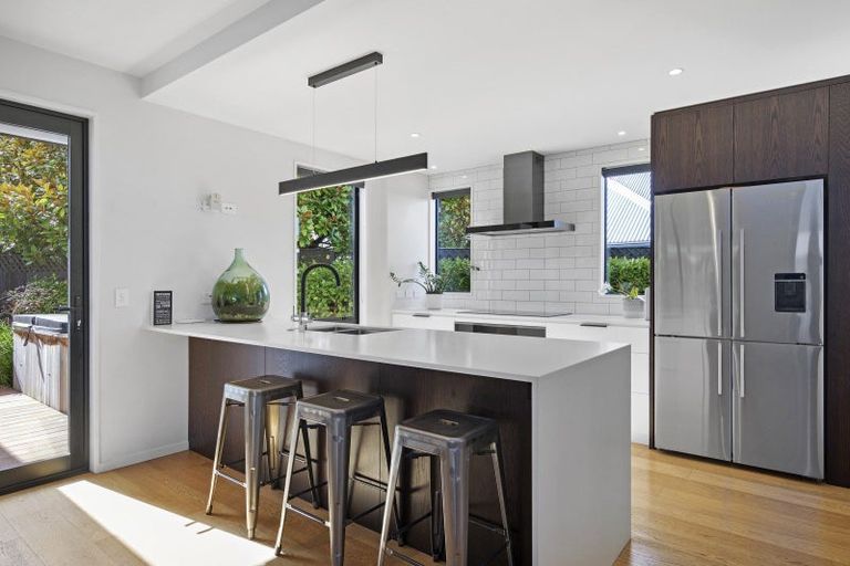 Photo of property in 89b Mays Road, St Albans, Christchurch, 8052