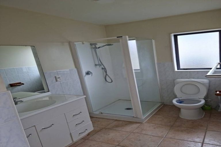 Photo of property in 6 Ali Place, Ranui, Auckland, 0612