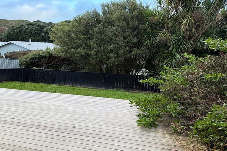 Photo of property in 13 Waikato Street, Island Bay, Wellington, 6023