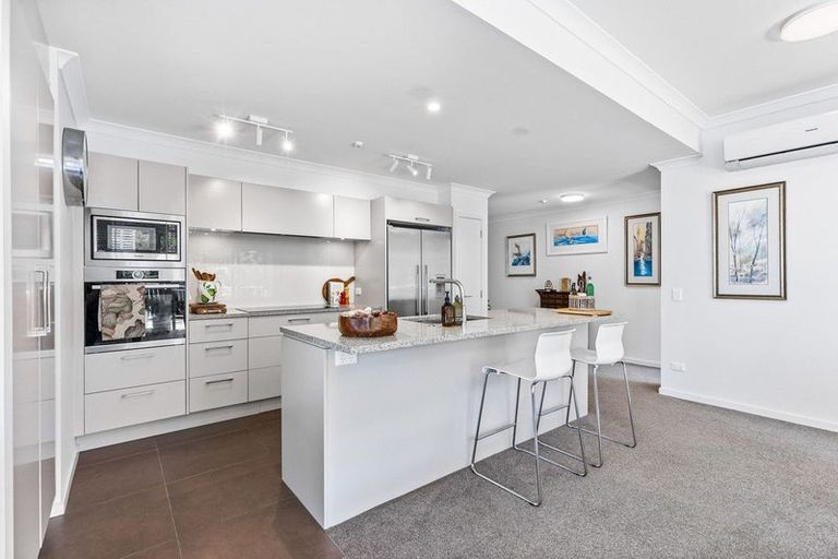 Photo of property in 90 Eaves Bush Parade, Orewa, 0931