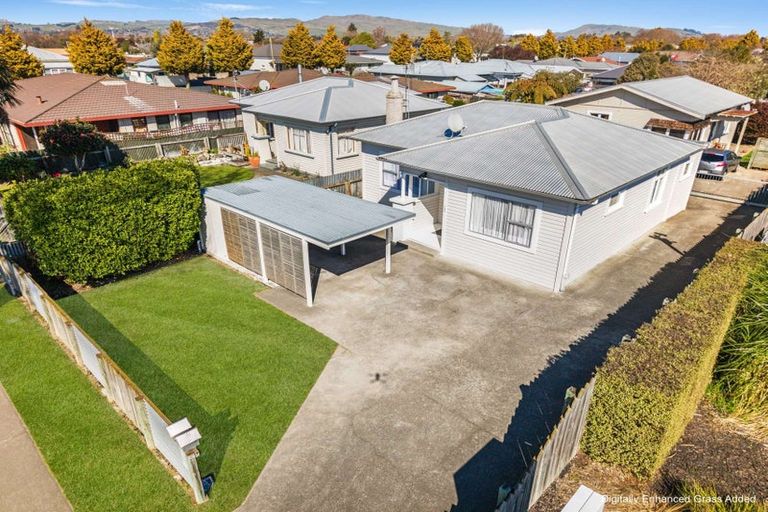 Photo of property in 1/705 Heretaunga Street East, Parkvale, Hastings, 4122