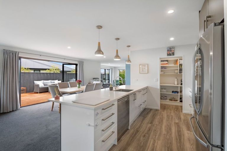 Photo of property in 92 Sunline Avenue, Lincoln, 7608