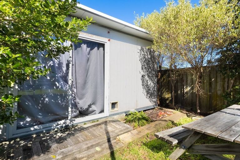 Photo of property in 3 Leanne Way, Waikanae Beach, Waikanae, 5036