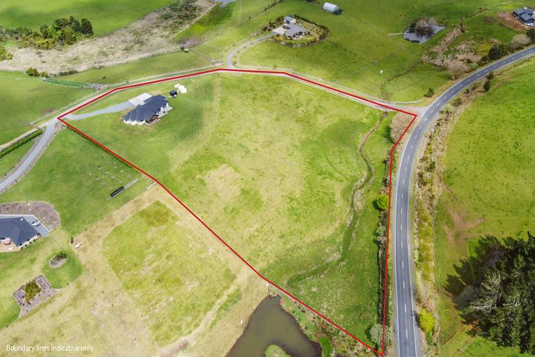 Photo of property in 576b Te Ahu Ahu Road, Waimate North, Kerikeri, 0293