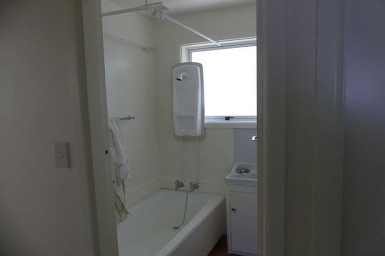 Photo of property in 3/29 Office Road, Merivale, Christchurch, 8014