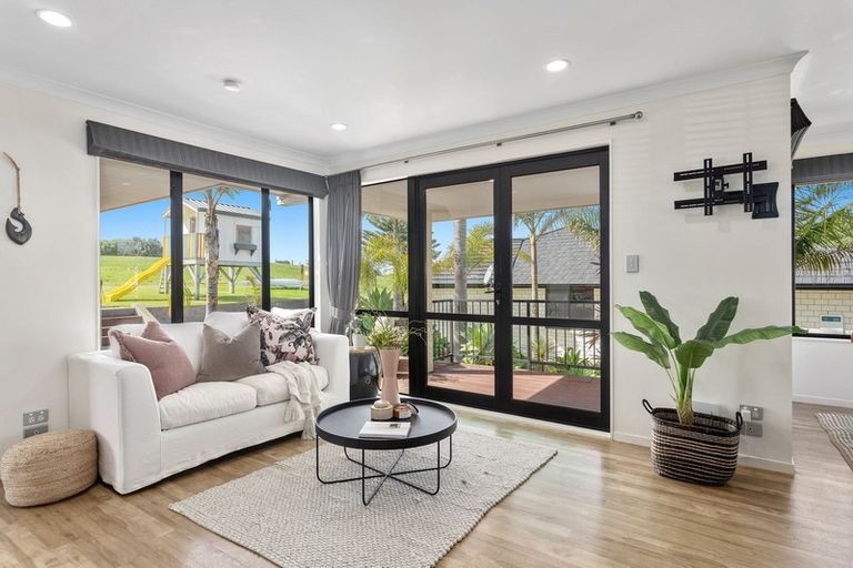 Photo of property in 4 Fishermans Drive, Coastlands, Whakatane, 3120