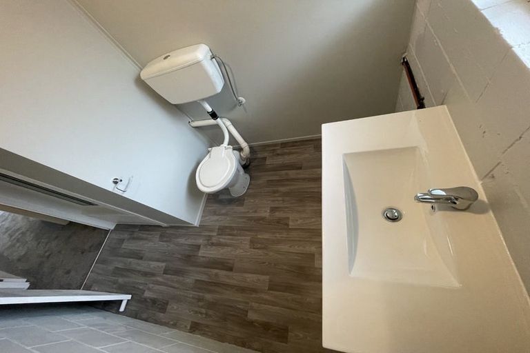 Photo of property in 2/20 Atkinson Avenue, Otahuhu, Auckland, 1062