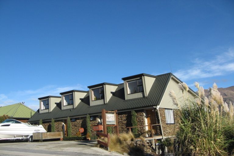 Photo of property in 68 Lismore Street, Wanaka, 9305