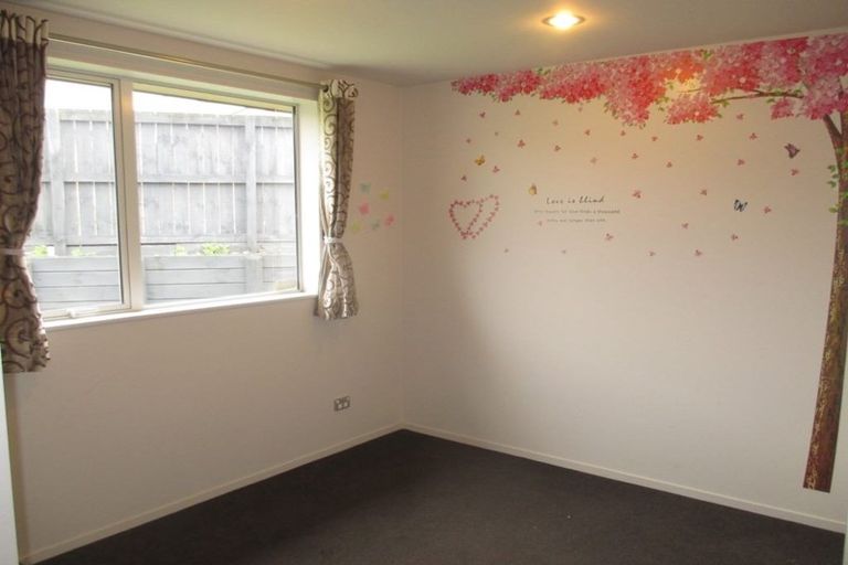 Photo of property in 18 Te Ironui Place, Huntington, Hamilton, 3210