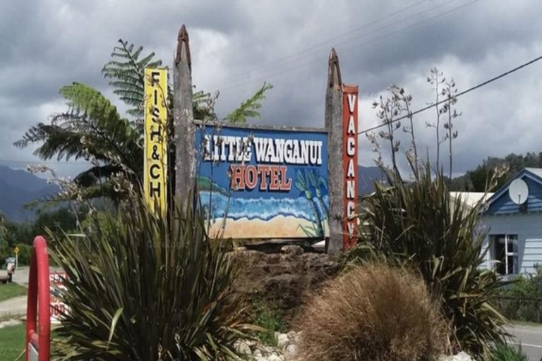 Photo of property in 4 Horncastle Crescent, Little Wanganui, Karamea, 7893