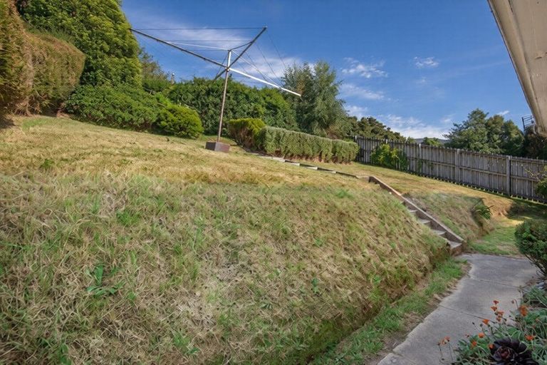 Photo of property in 25 Prospect Bank, Wakari, Dunedin, 9010