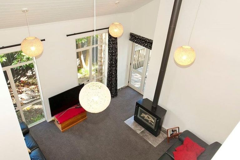 Photo of property in 28a Aramoana Avenue, Devonport, Auckland, 0624