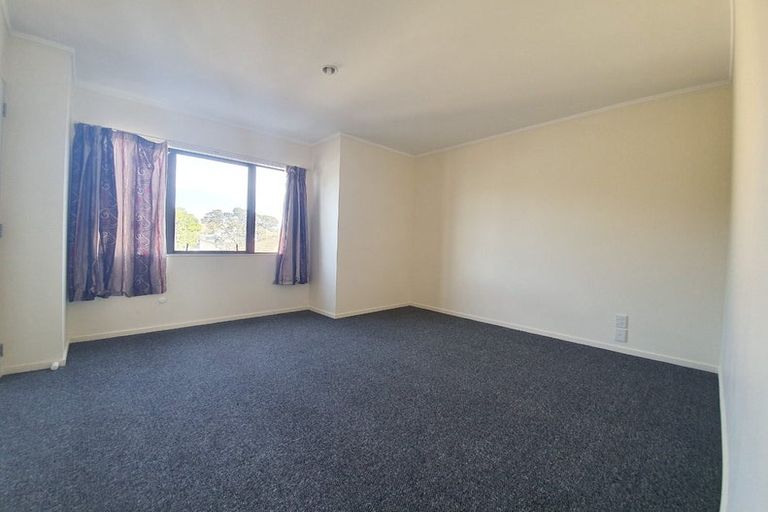 Photo of property in 6/8 Margan Avenue, New Lynn, Auckland, 0600