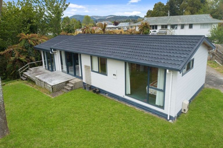 Photo of property in 9 Pegasus Drive, Sunnybrook, Rotorua, 3015