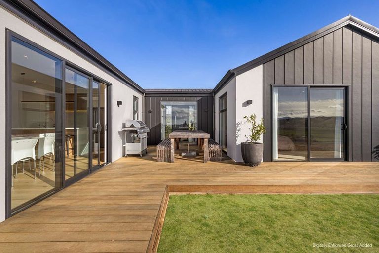 Photo of property in 62 Katania Heights, Brightwater, 7022