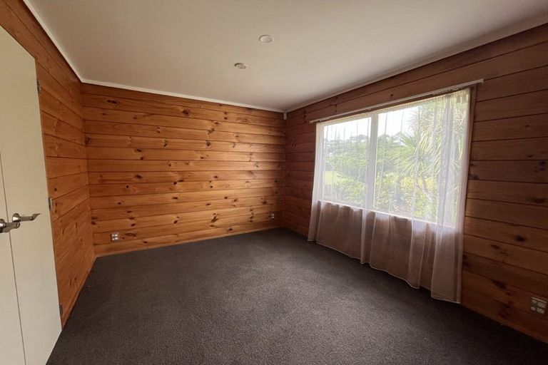 Photo of property in 4 Dimock Street, Titahi Bay, Porirua, 5022