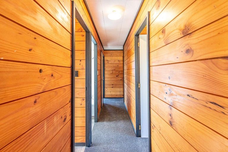 Photo of property in 35 Cross Street, Castlecliff, Whanganui, 4501