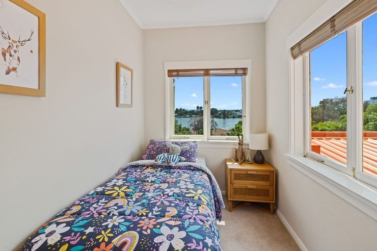 Photo of property in 131 Lake Crescent, Hamilton Lake, Hamilton, 3204