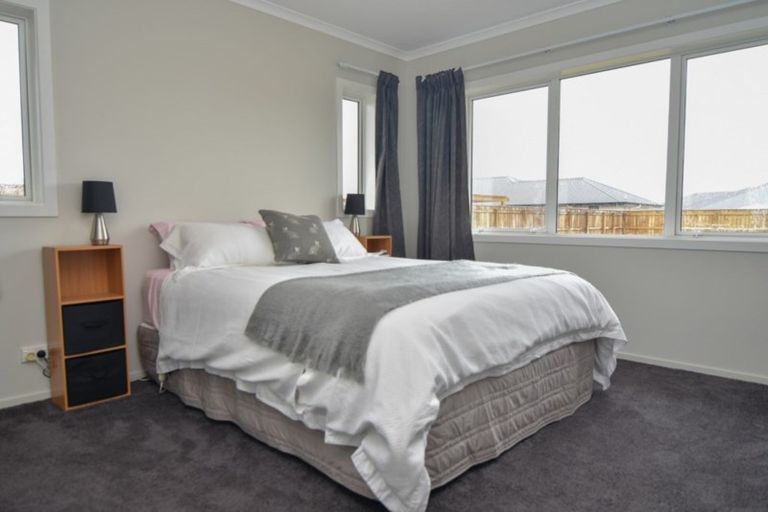 Photo of property in 8 Hartley Avenue, Carterton, 5713