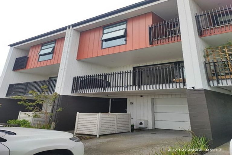 Photo of property in 9 Bonnette Road, Flat Bush, Auckland, 2019