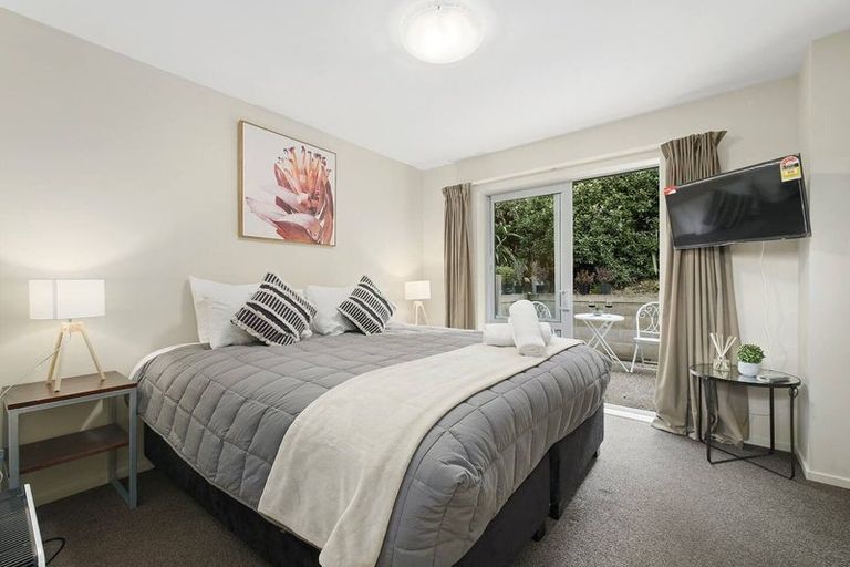 Photo of property in Greenstone Terraces, 13/716 Frankton Road, Queenstown, 9300