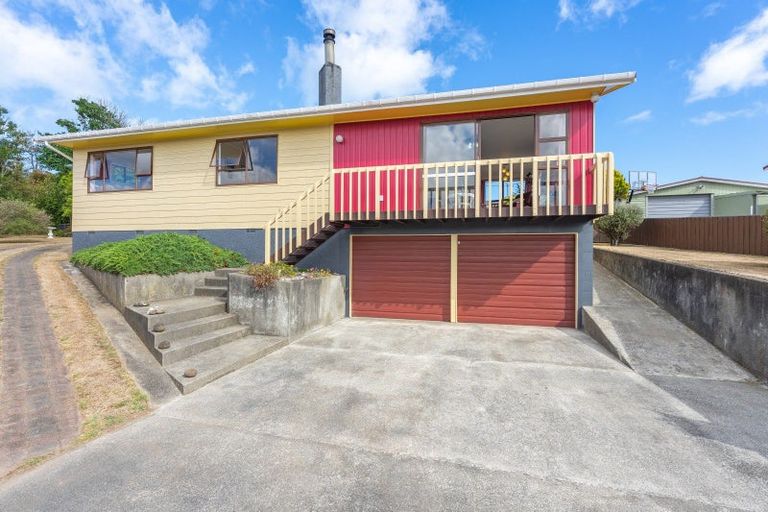 Photo of property in 33 Mountainview Terrace, Otaki Beach, Otaki, 5512