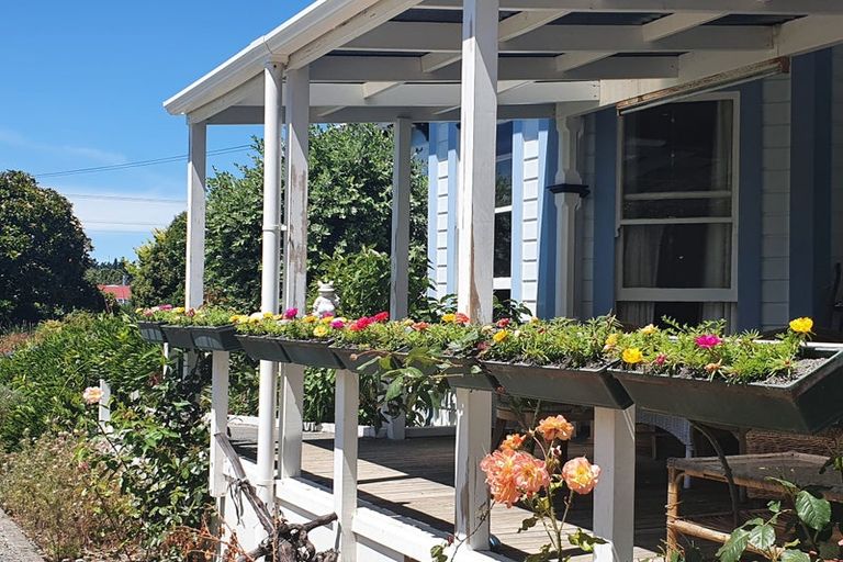 Photo of property in 170a High Street, Bulls, 4818