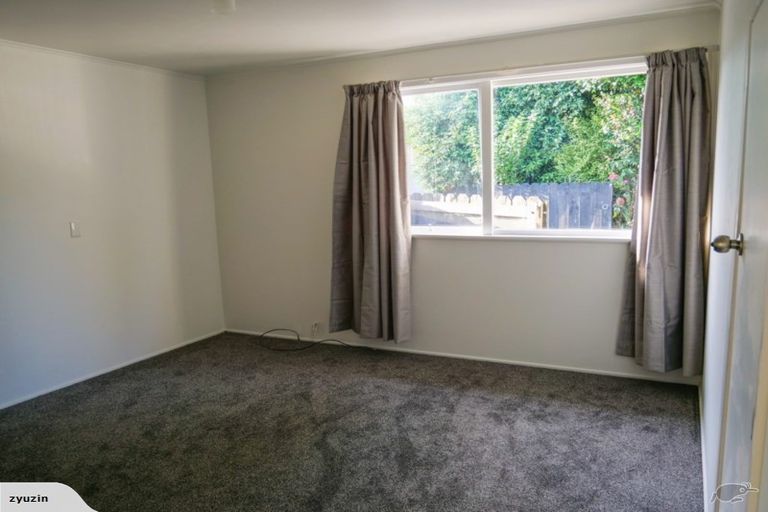 Photo of property in 21 Mcquarrie Avenue, Wattle Downs, Auckland, 2103